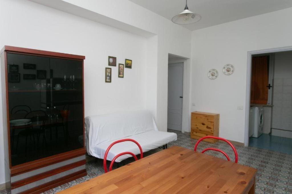 M084 - Marcelli, Trilocale Con Giardino A 100 M. Dal Mare Al Residence Mareverde المظهر الخارجي الصورة