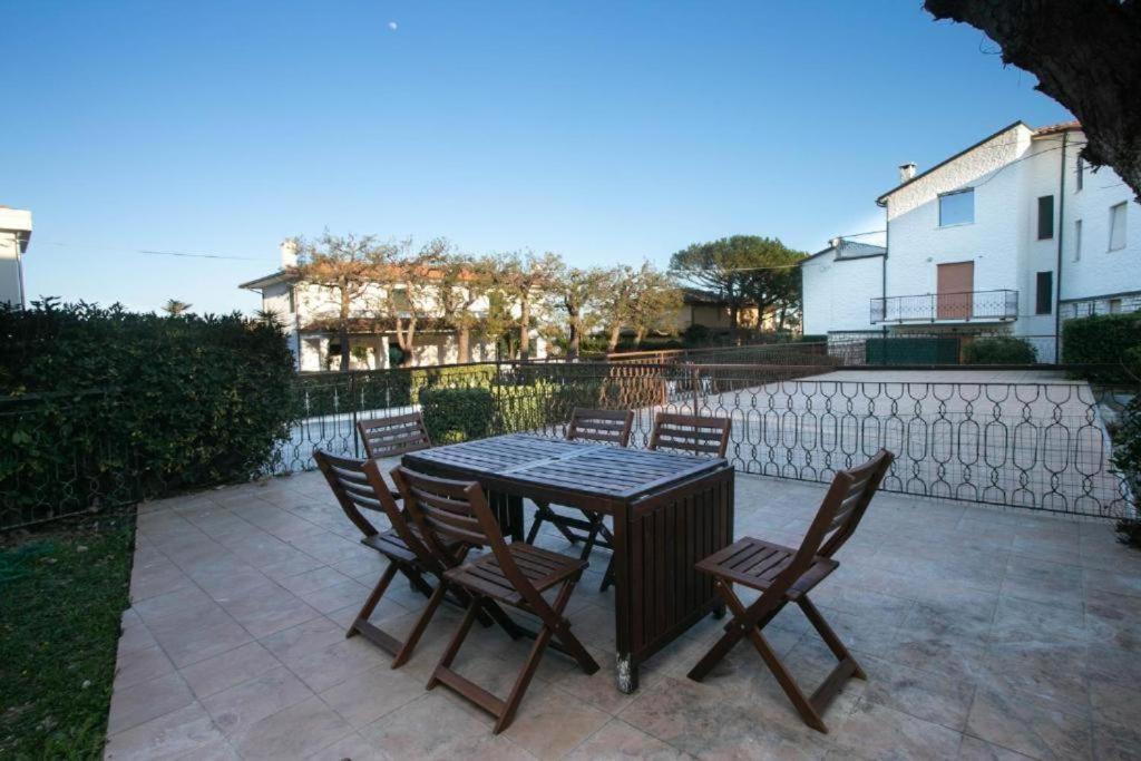 M084 - Marcelli, Trilocale Con Giardino A 100 M. Dal Mare Al Residence Mareverde المظهر الخارجي الصورة